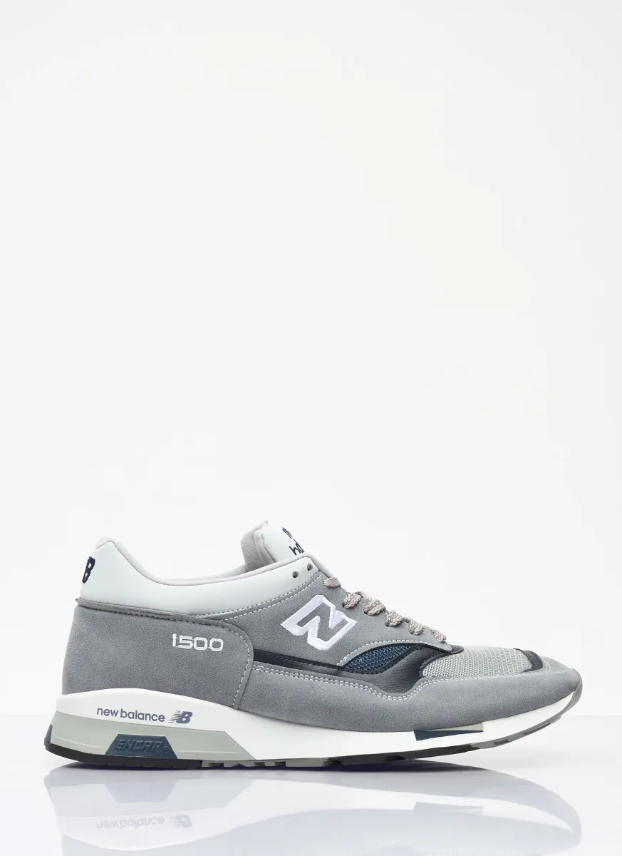 1500 Sneakers