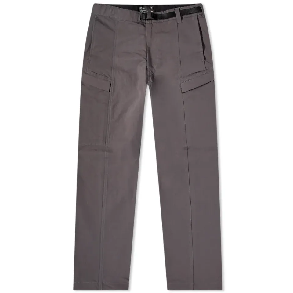Traverse Nylon Pant