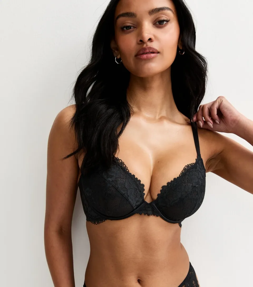 Women's Black DD+ Lace Non Padded Bra