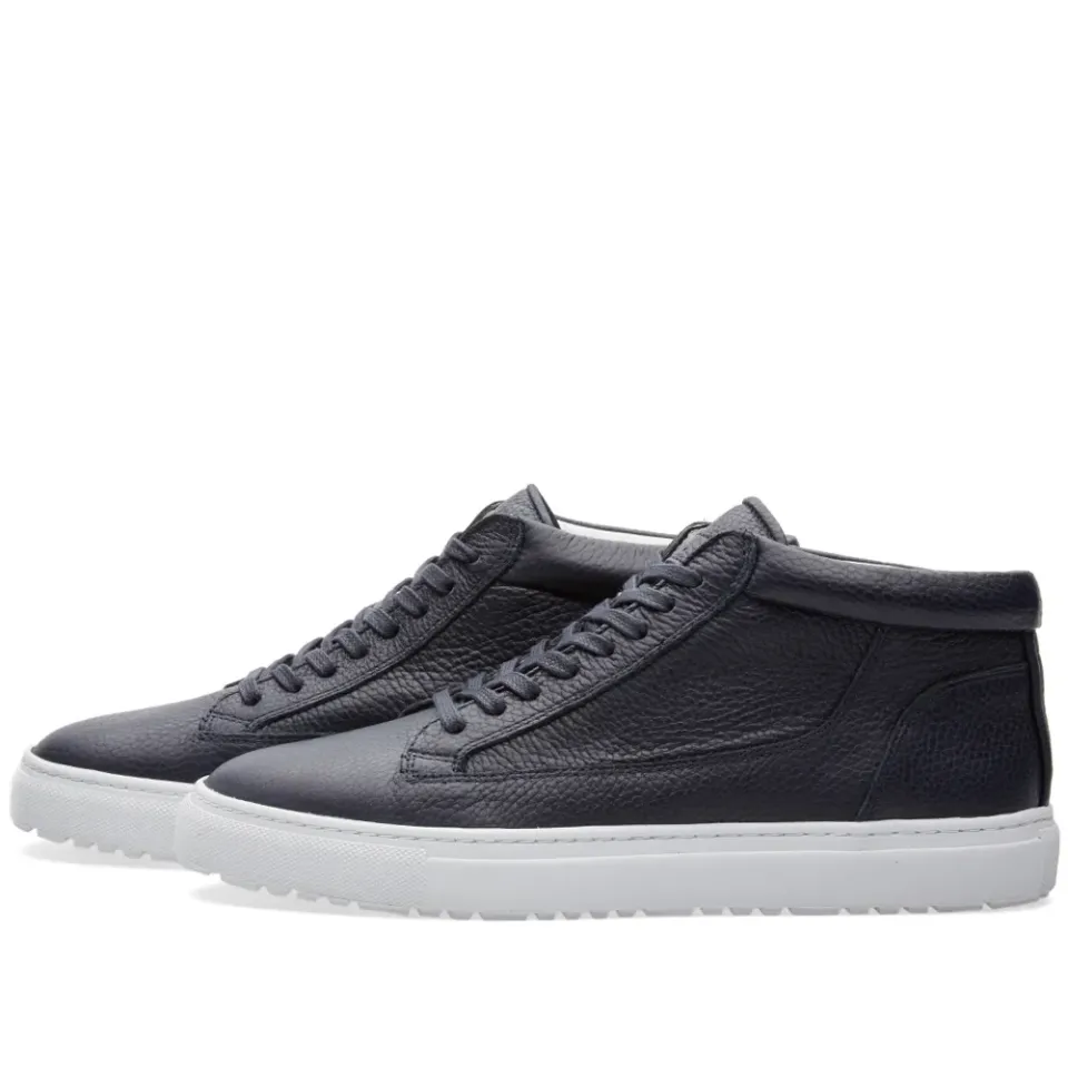 ETQ. Mid Top 1 Sneaker