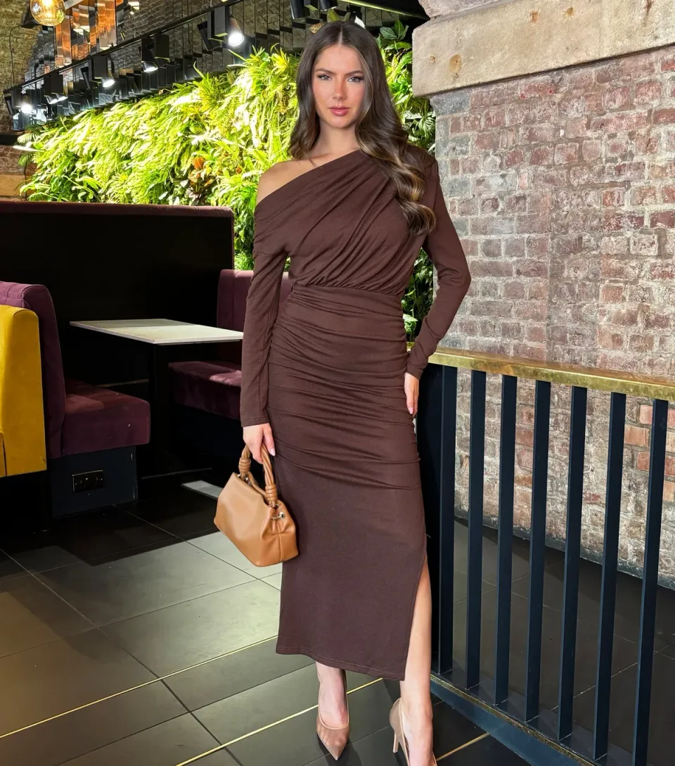 Women's Brown Ruched Slit Hem Midi Dress