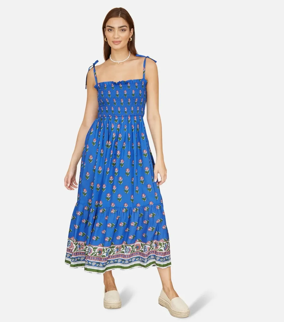Women's Blue Floral Print Smocked Sun Dress