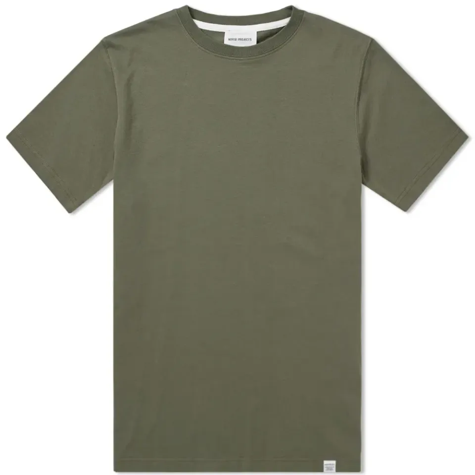 Niels Standard Tee