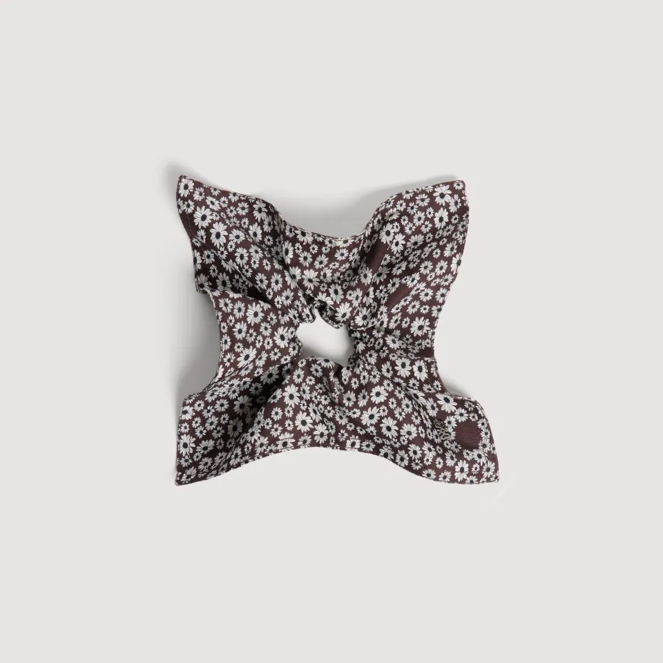 Floral-print scrunchie
