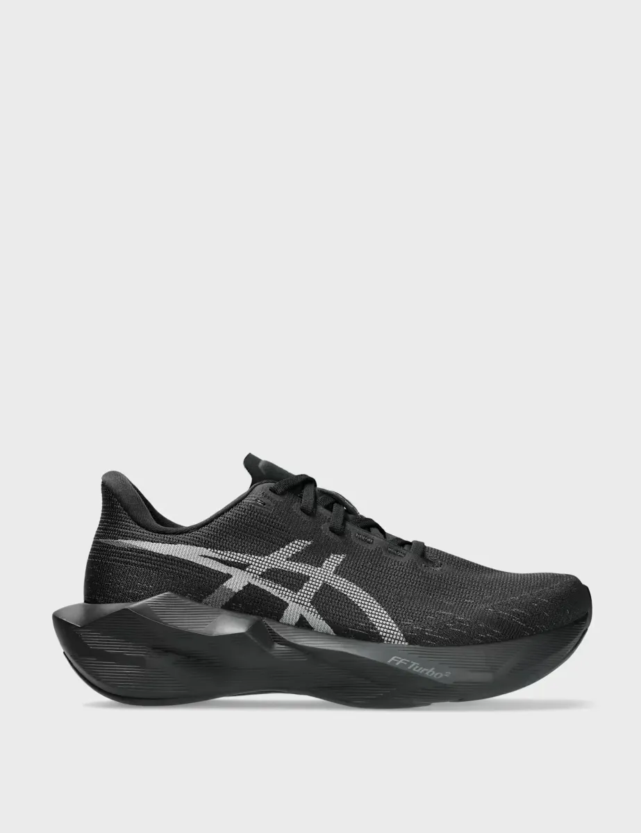 Novablast 6 Running Trainers