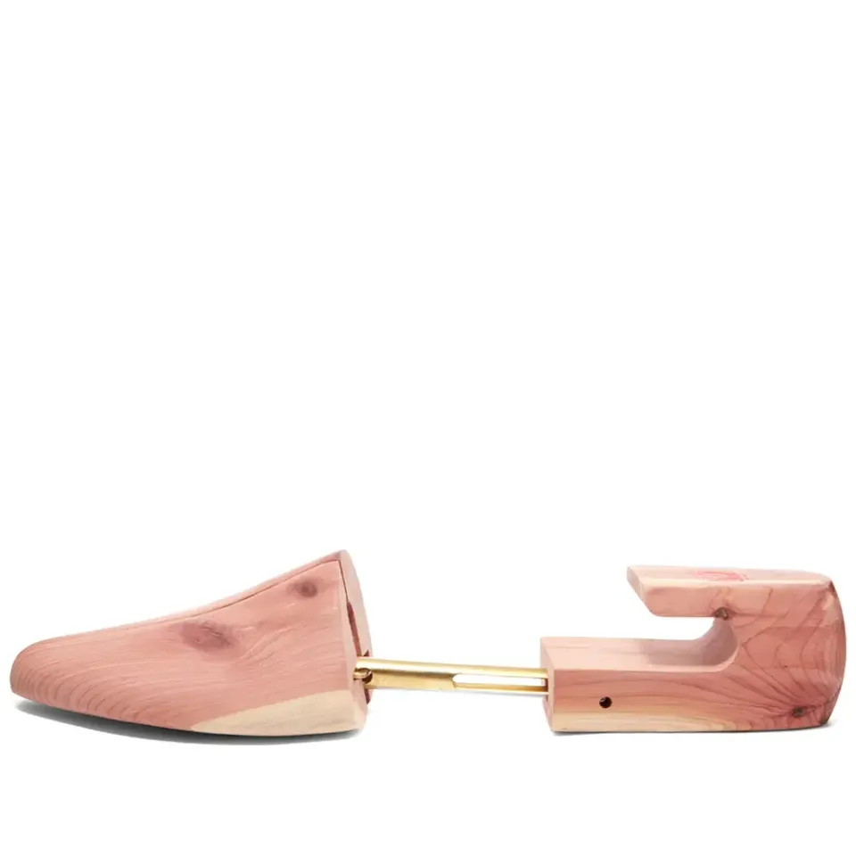 Cedar Shoe Tree