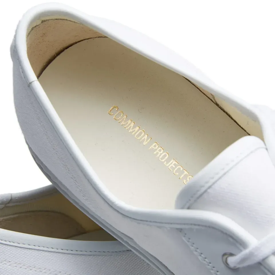 Toe Cap Low Canvas