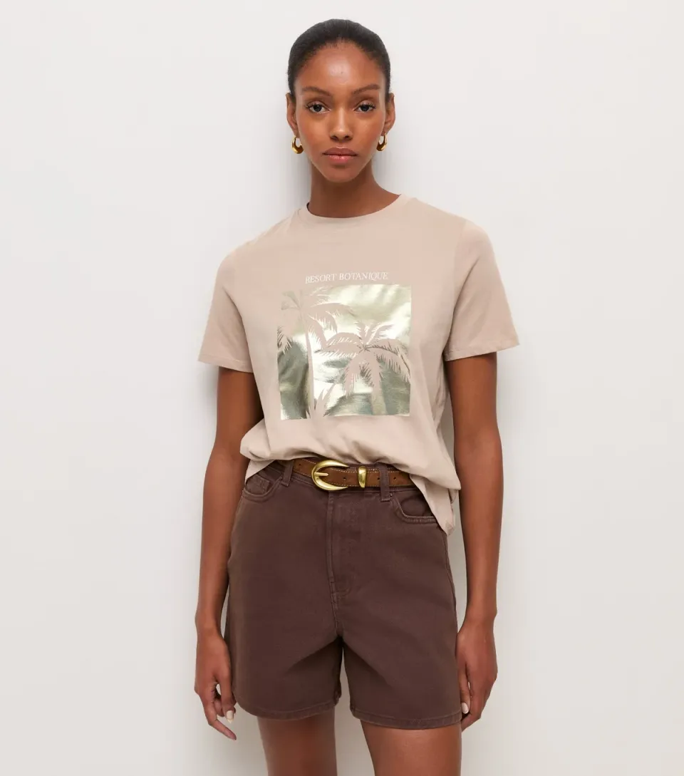 Women's Mink Cotton Foil Palm Tree Print Relaxed T-Shirt