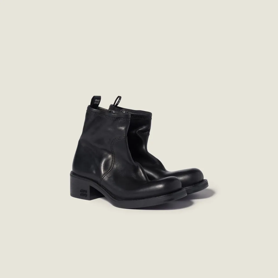 Calf leather booties