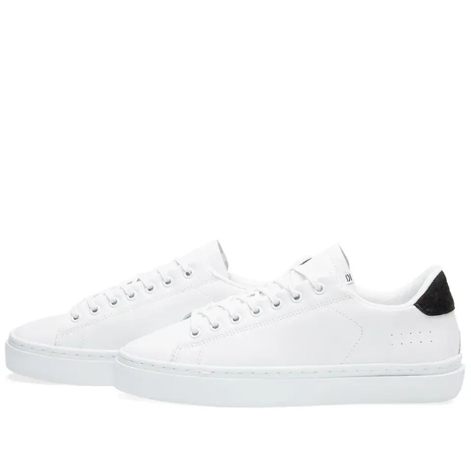 Jones Sneaker