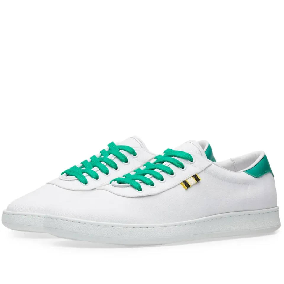 Canvas Low Sneaker