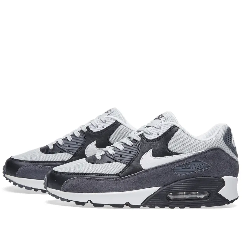 Air Max 90 Essential