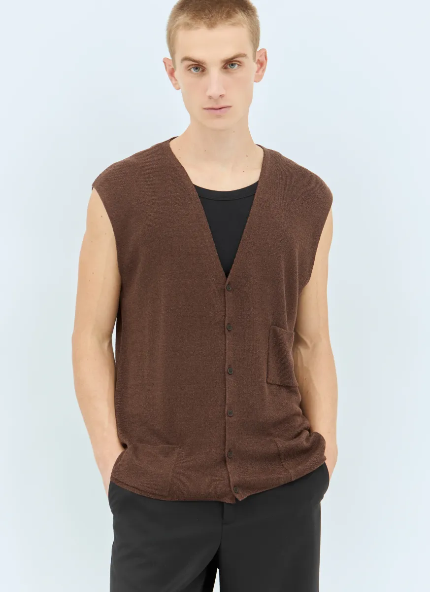 Tarik Vest