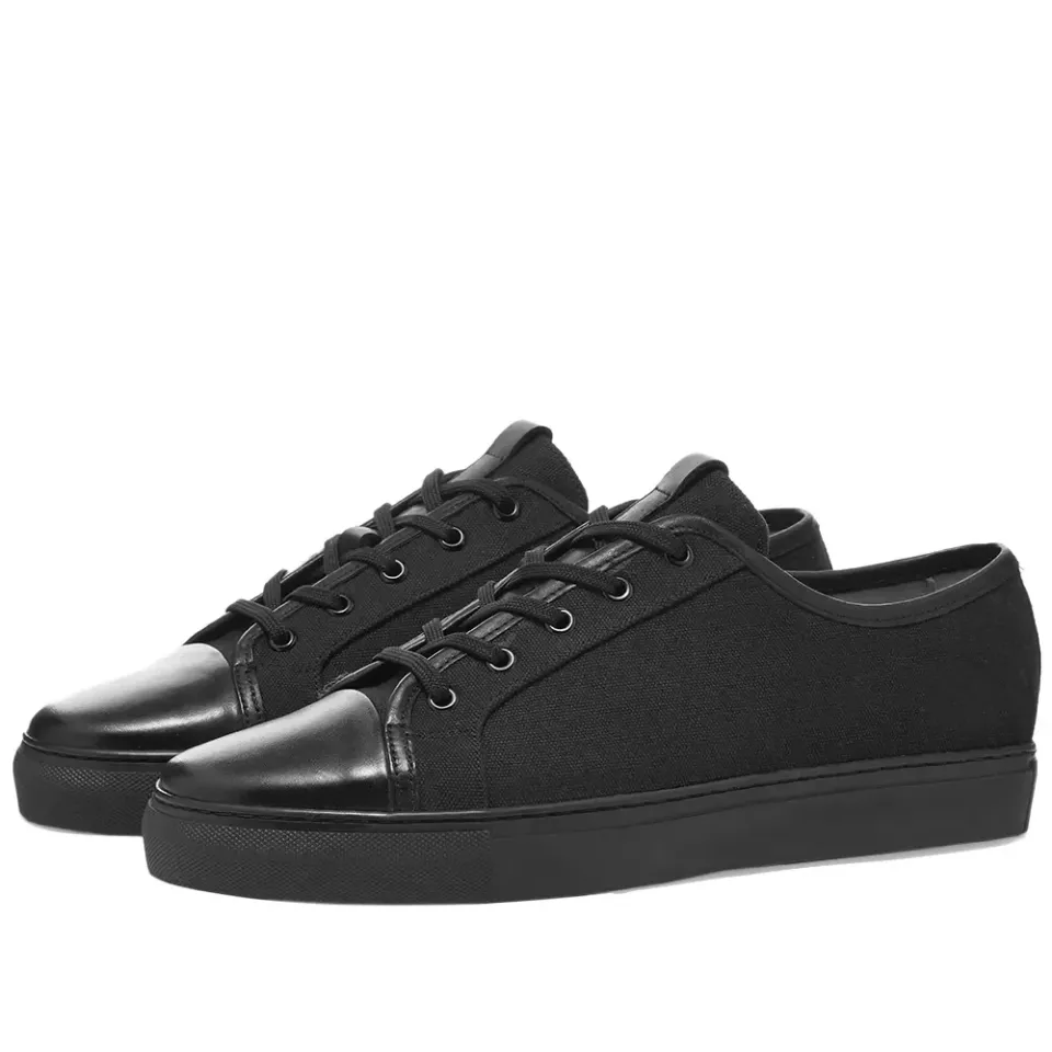 Sneaker 44
