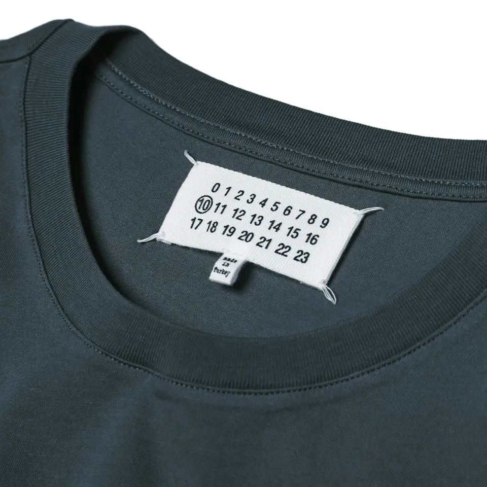 10 Compass Tee