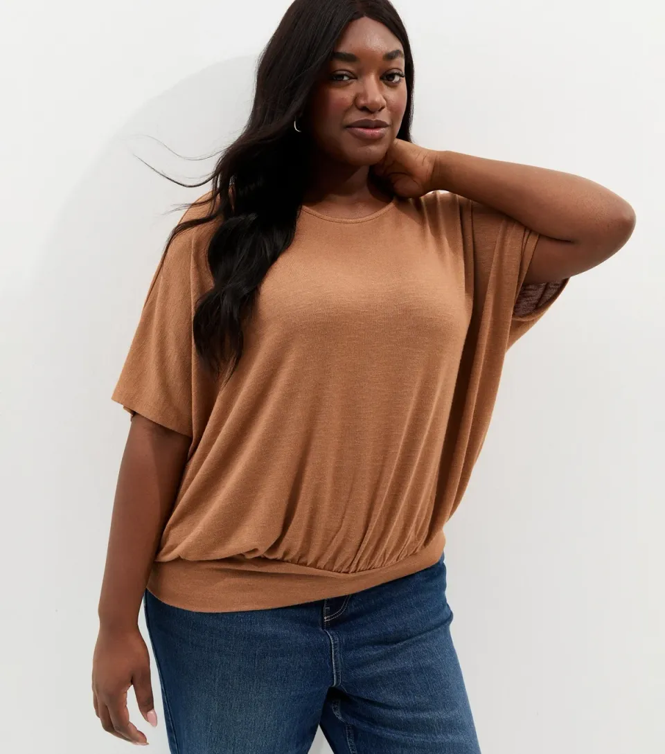 Women's Plus Size Camel Slub Batwing Sleeve Top Curves