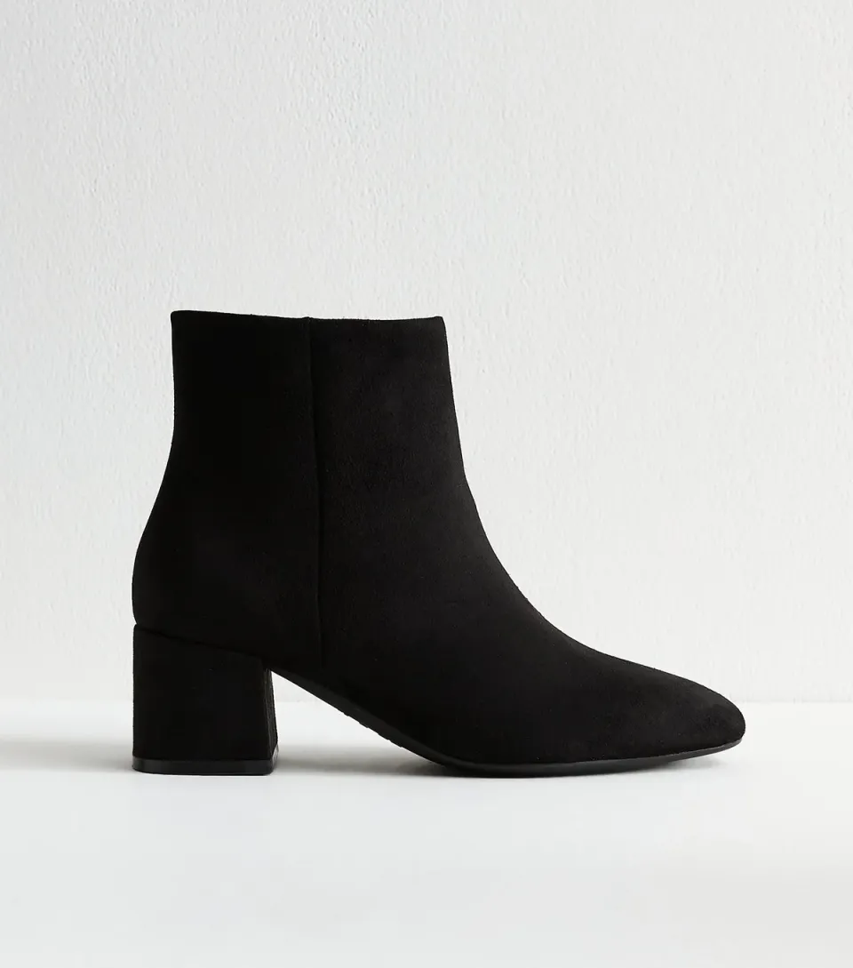 Women's Wide Fit Black Faux Suede Block Heel Ankle Boots