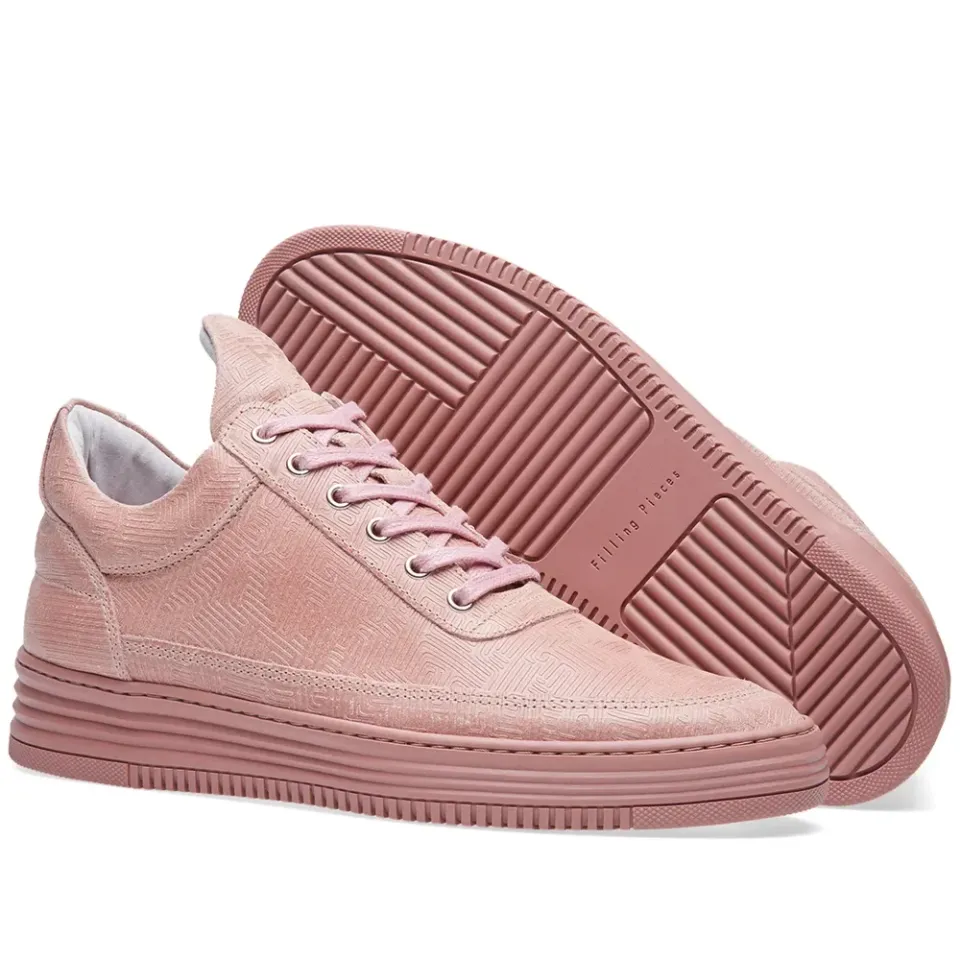 Low Top Sneaker