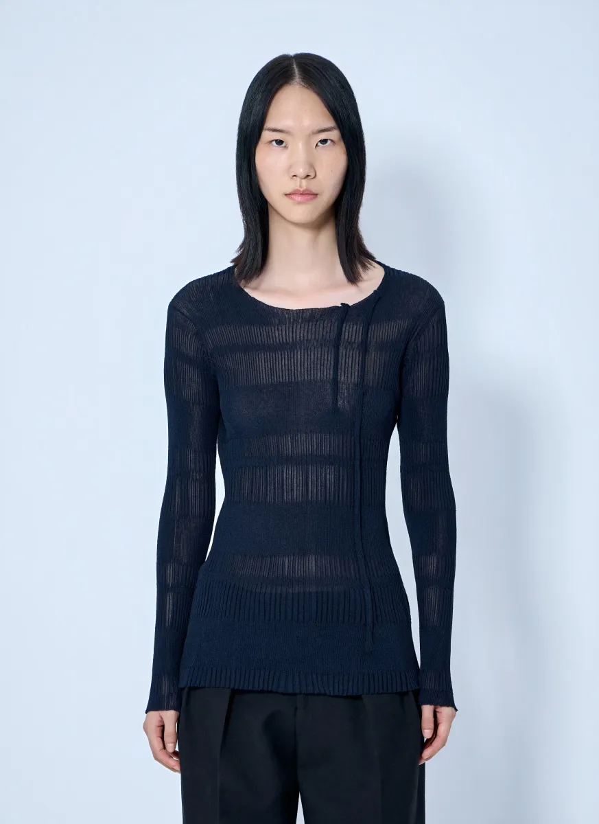 Rib Tuck D Round Neck Top