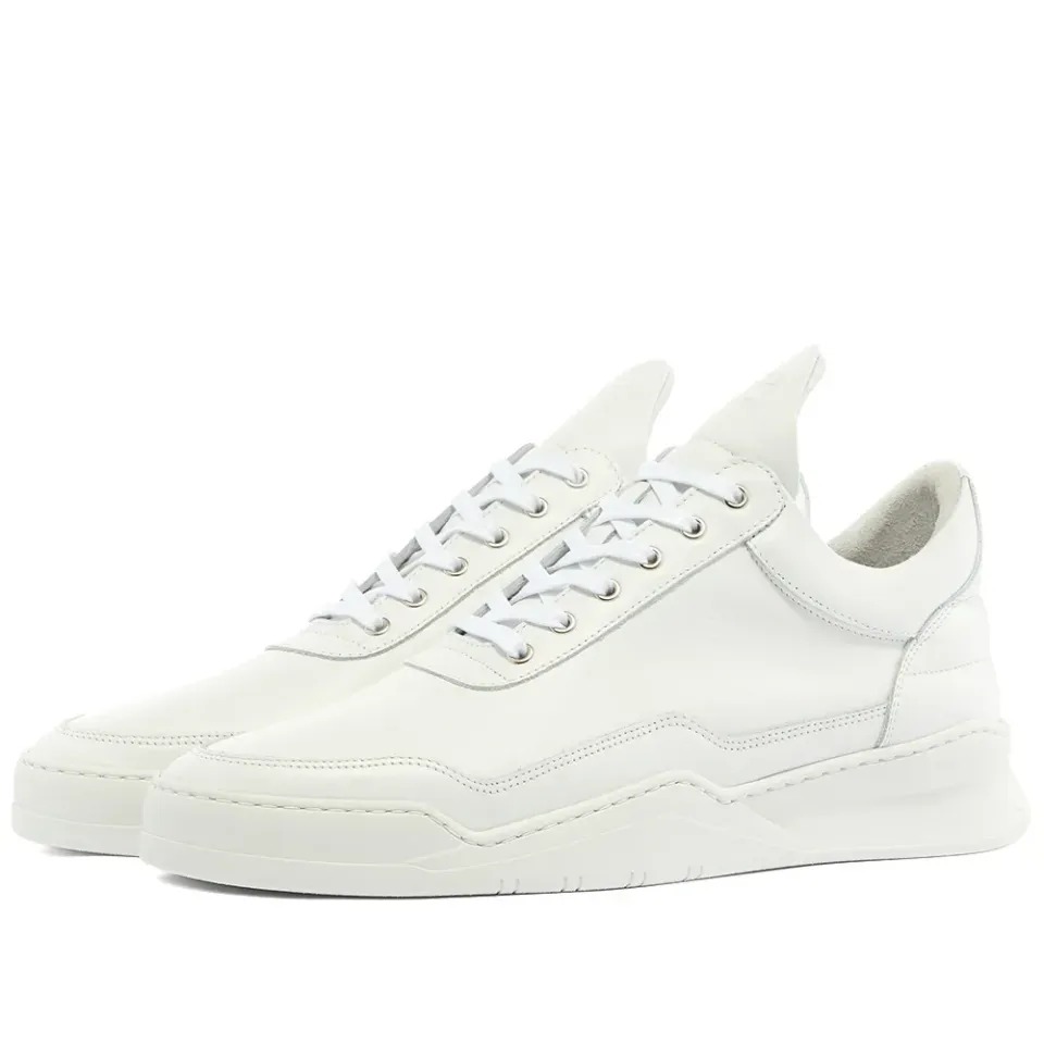 Low Top Sneaker