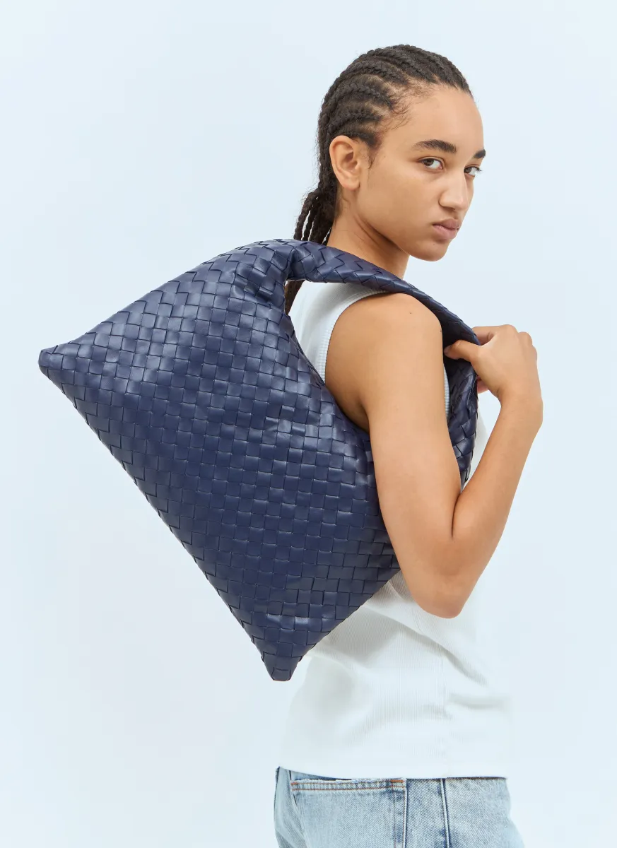 Small Hop Shoulder Bag