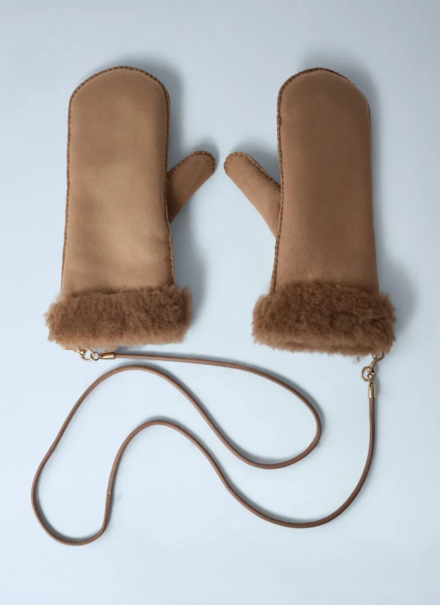 Sand Gloves