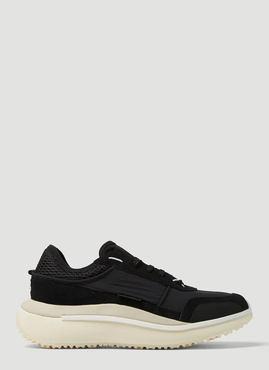Ajatu Run Sneakers
