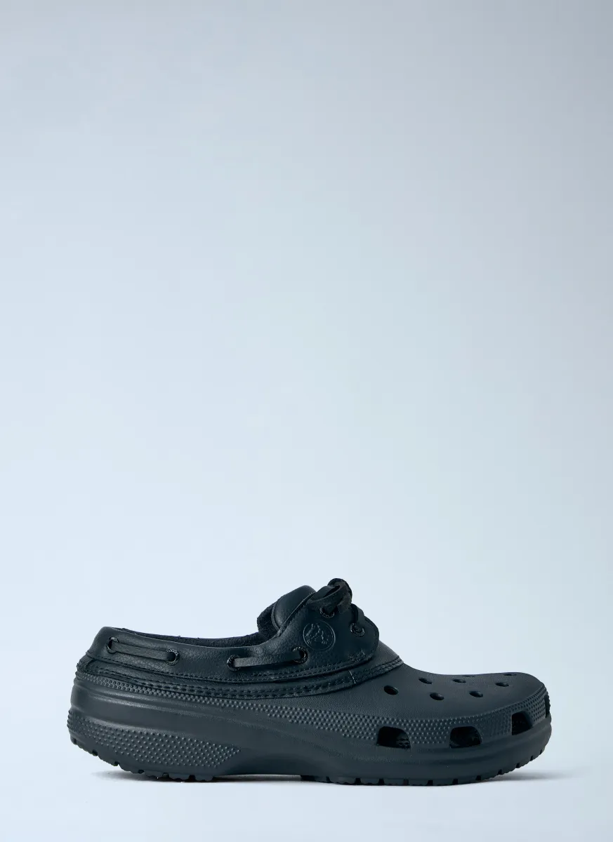 Classic Islander Sneakers