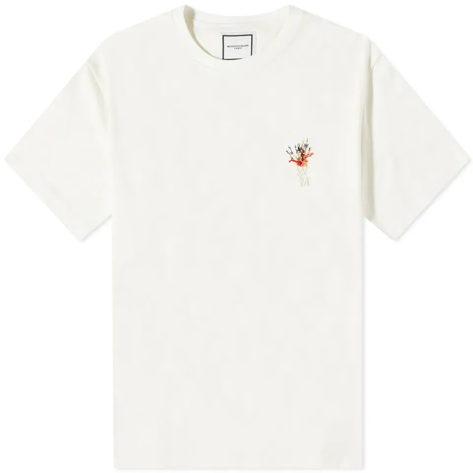 Seoul Back Logo Mountain Graphic T-Shirt