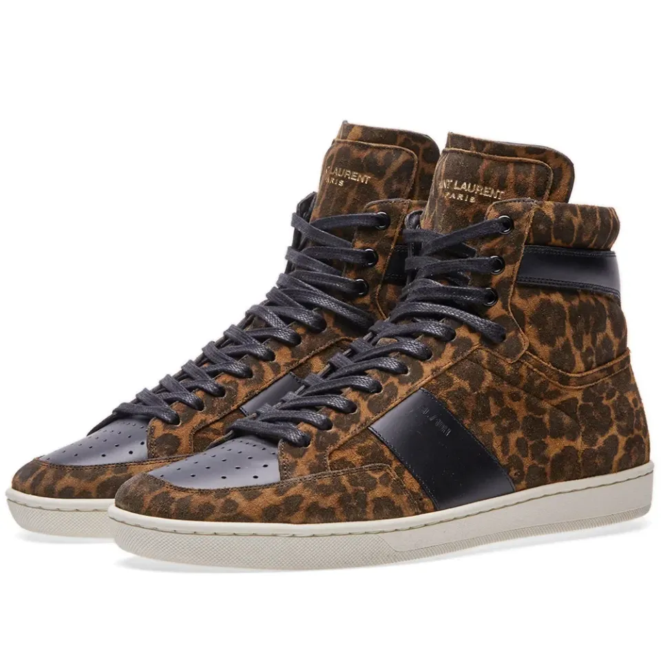 10 High Sneaker