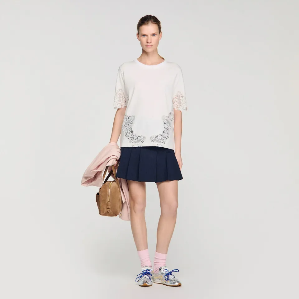 Cotton T-shirt with lace detail