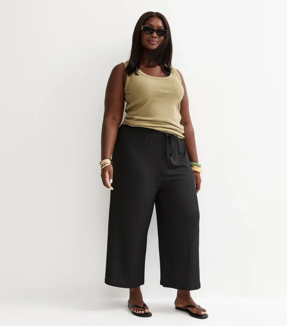 Women's Plus Size Black Ribbed Drawstring Cropped Trousers Curves