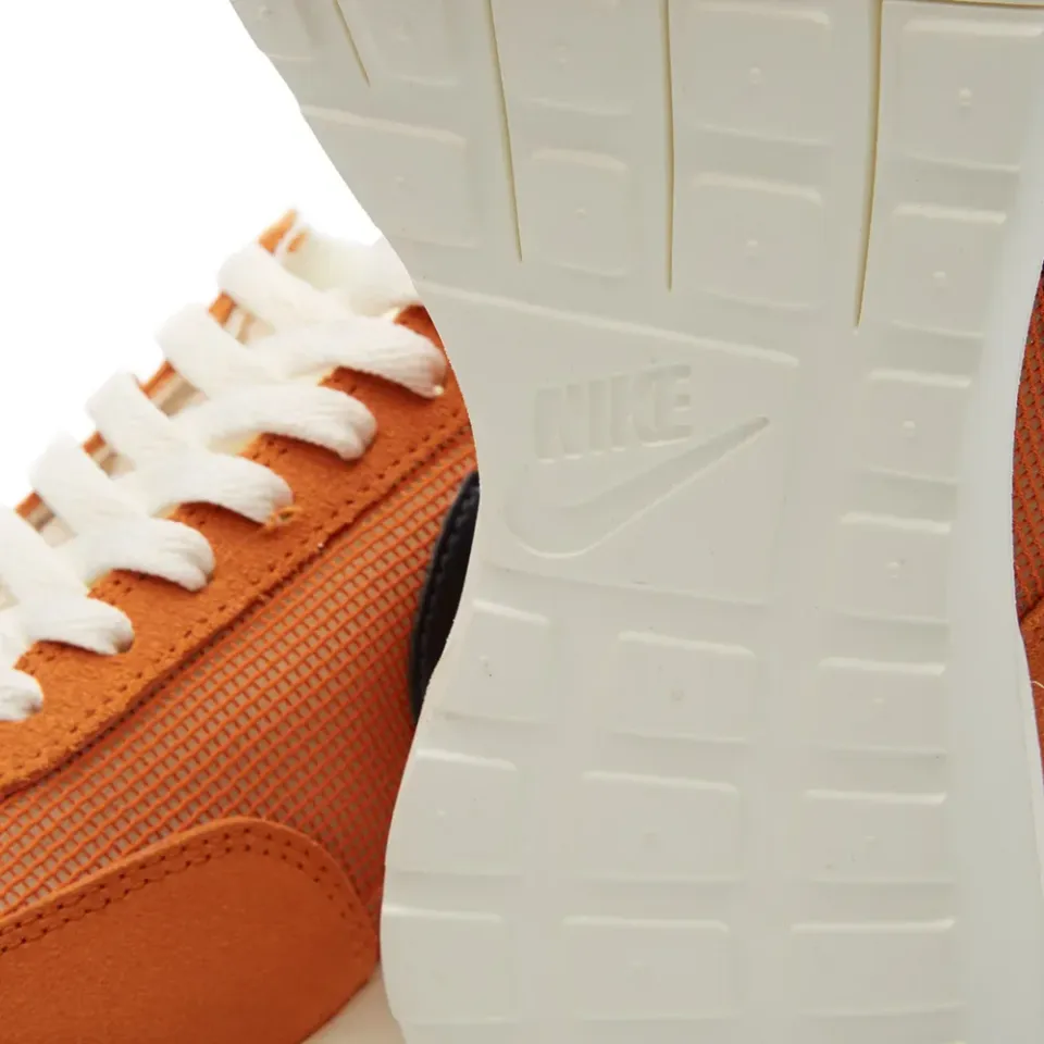 Roshe Daybreak NM