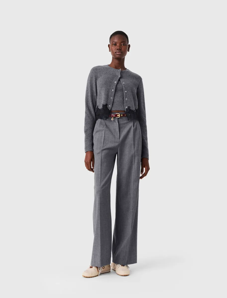Twinset with lace trim