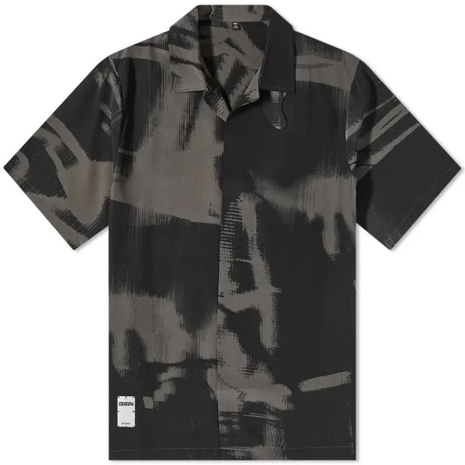 Minimal Printed Vacation Shirt