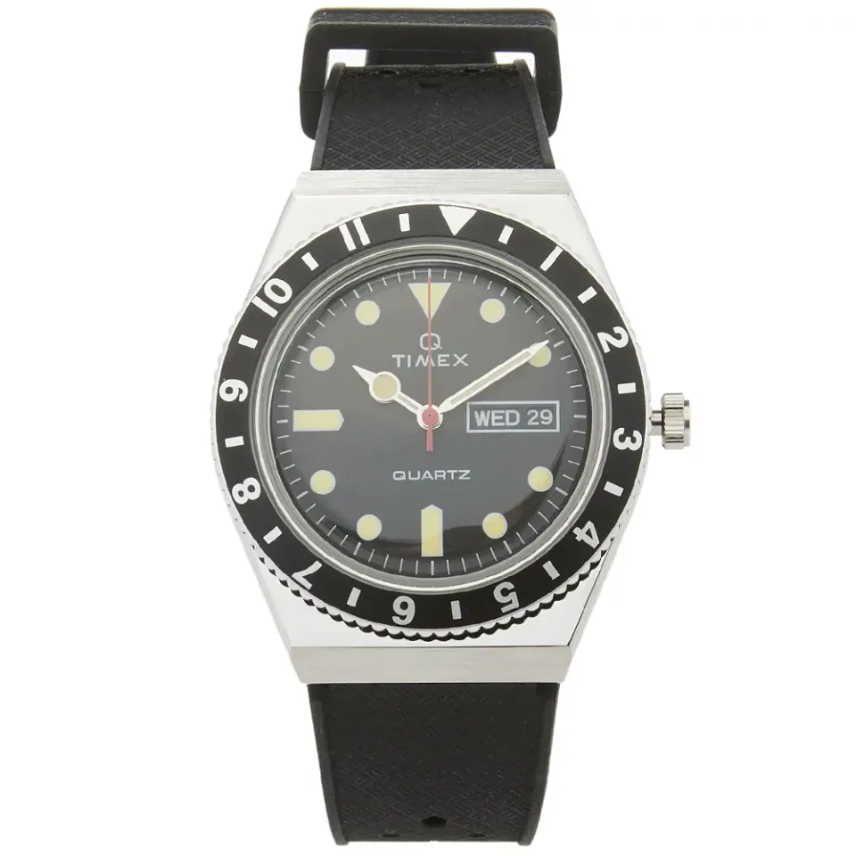 Q Diver Watch
