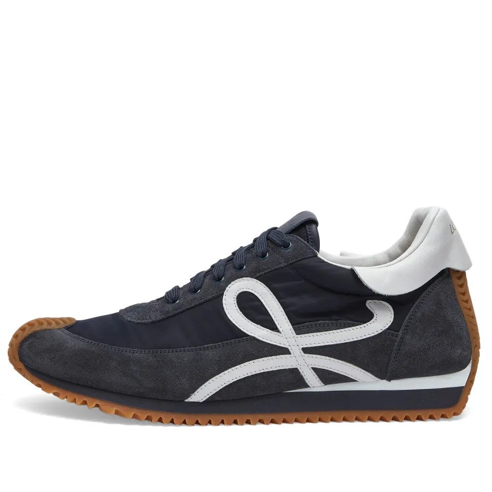 Flow Runner Sneaker