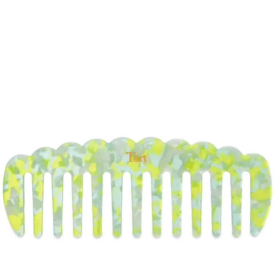 Lucy Comb