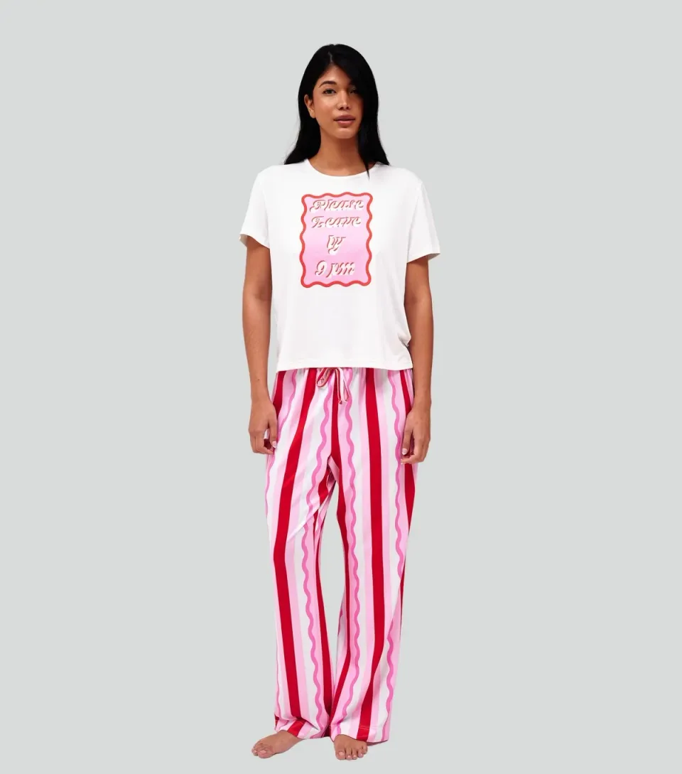 Women's Pink Please Leave By 9PM Print T-Shirt