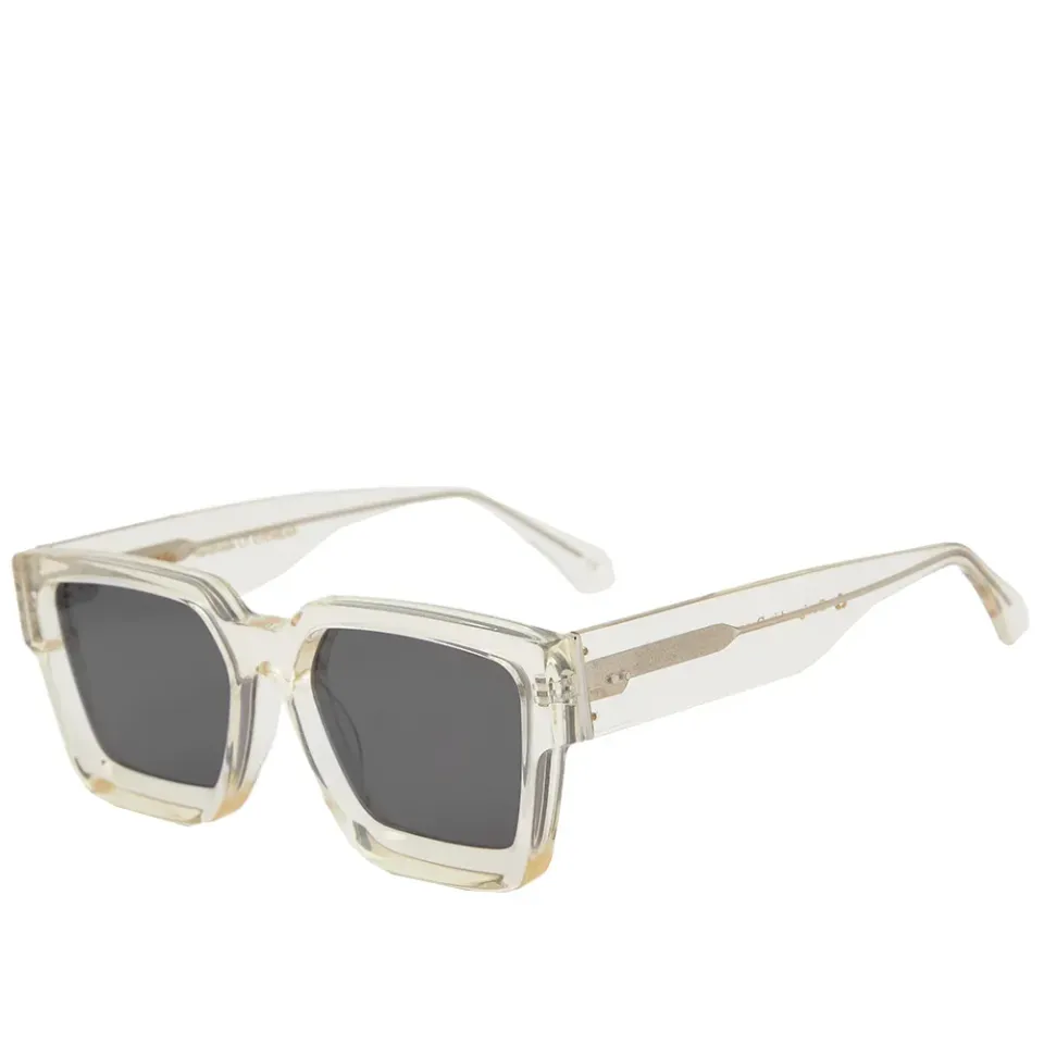 07 Sunglasses