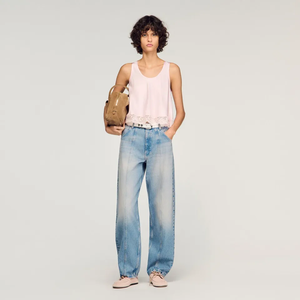 Faded barrel jeans