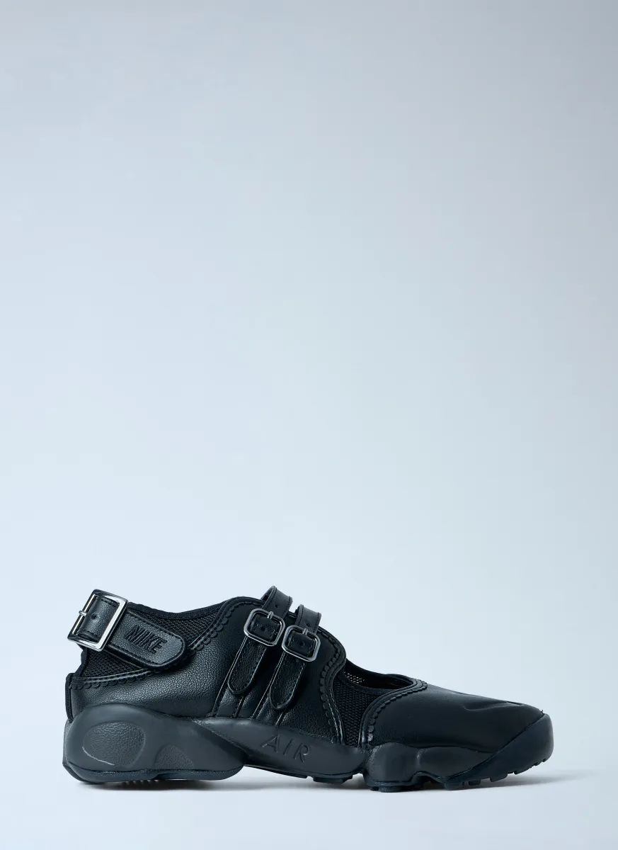 Air Rift Breathe Sneakers