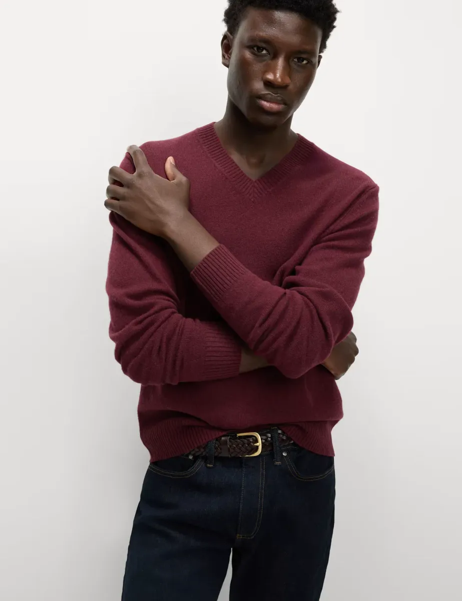 Pure Lambswool V-Neck Jumper Bordeaux