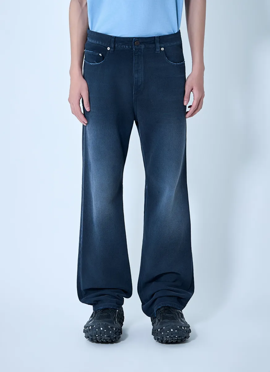 Curved Knee Pants