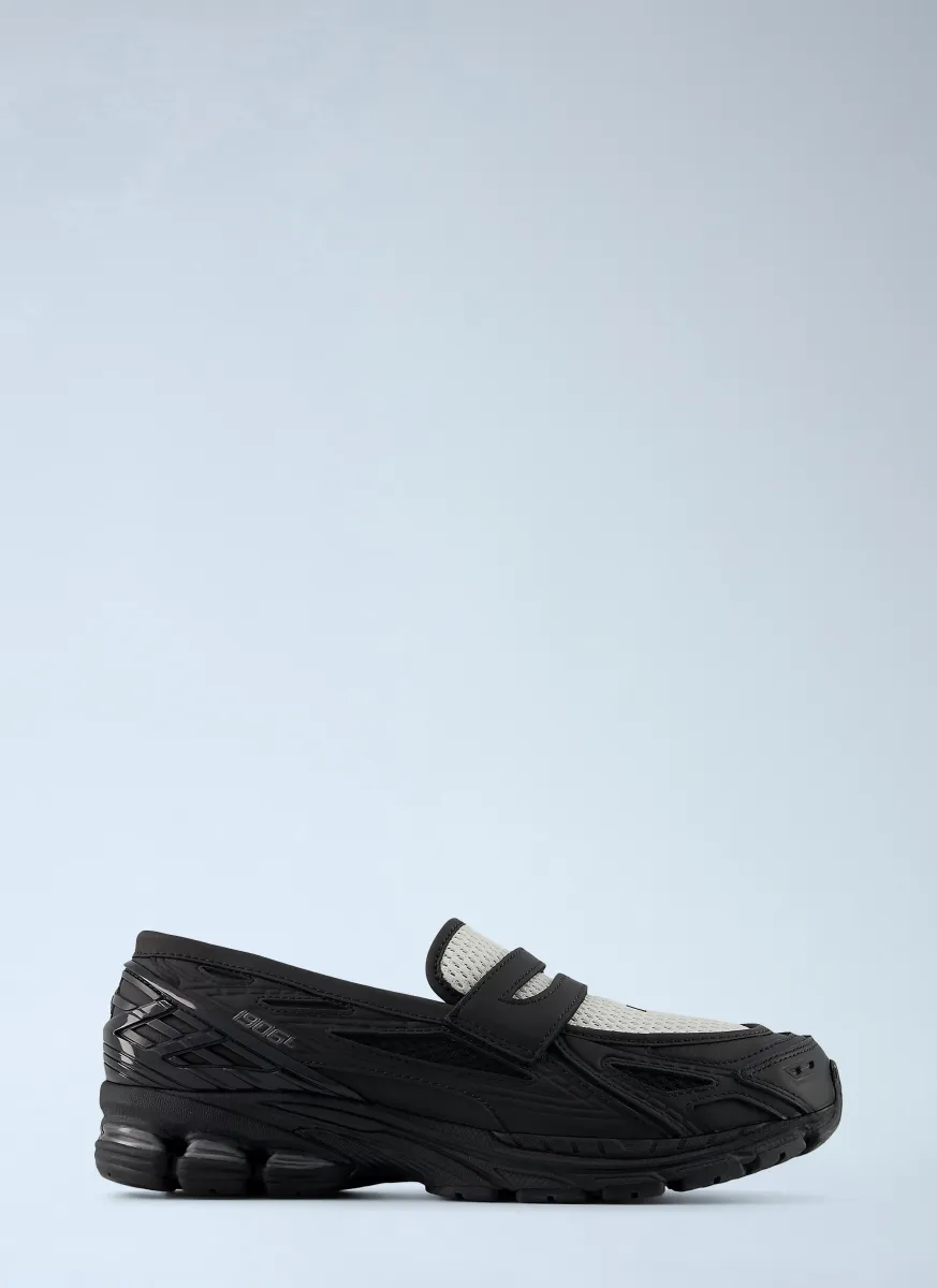 1907L Sneakers