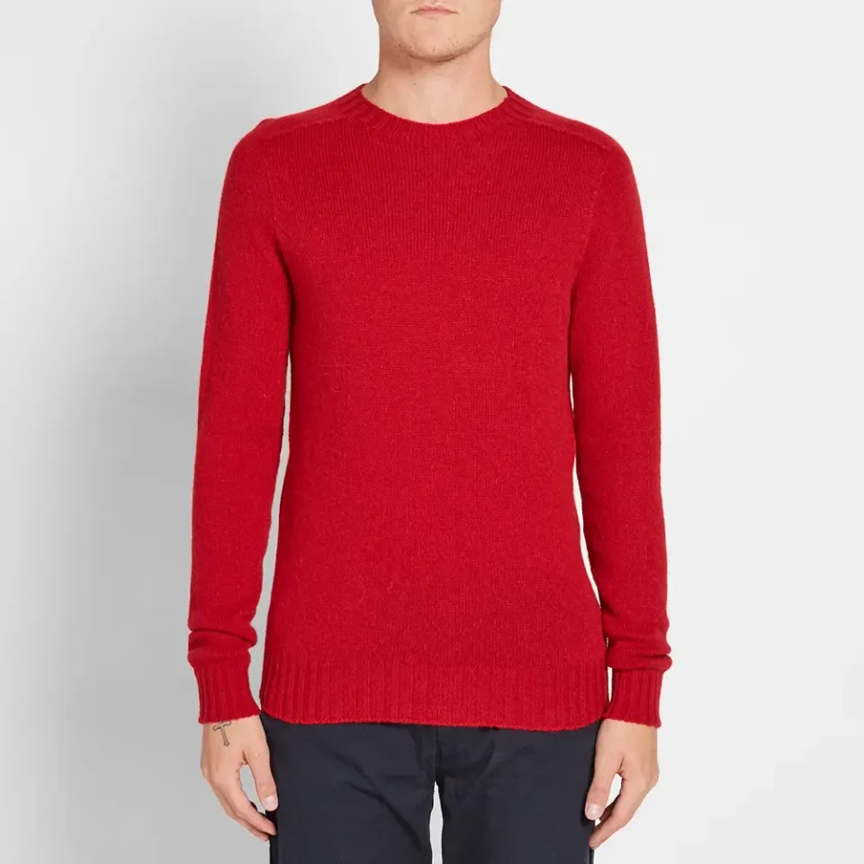 Seamless Shetland Crew Knit
