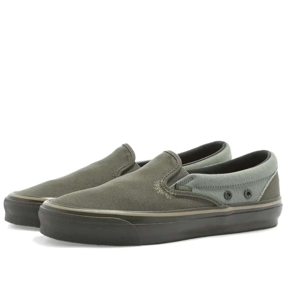 X Nigel Cabourn UA OG Classic Slip-On LX