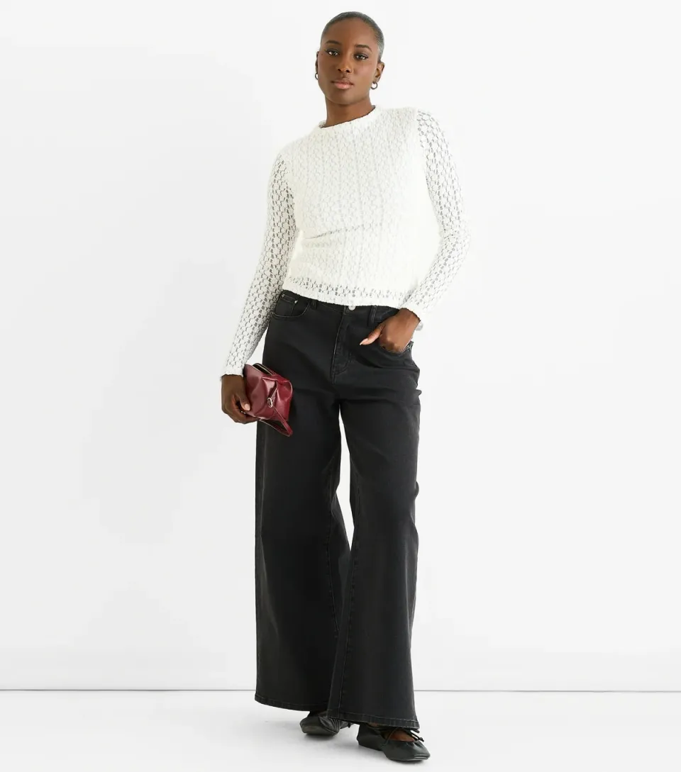 Women's White Lace Long Sleeve Top