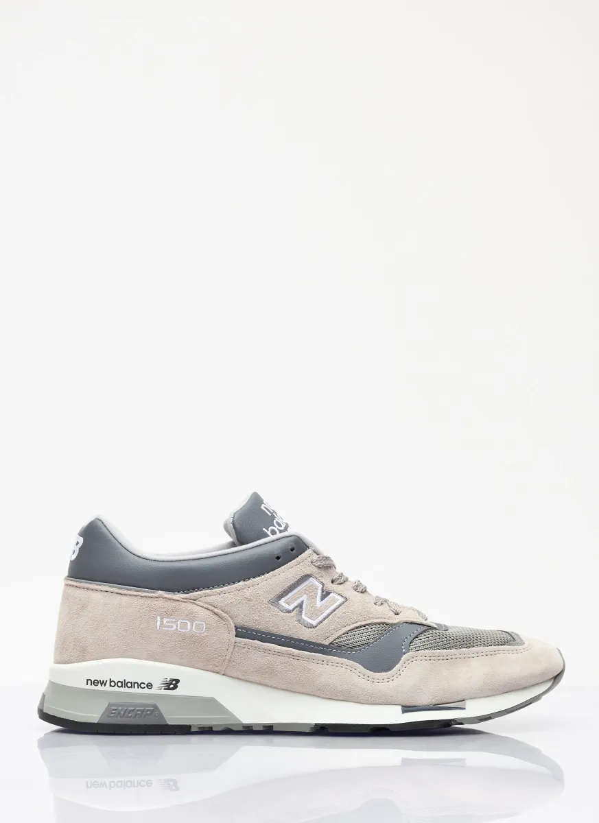 1500 Sneakers