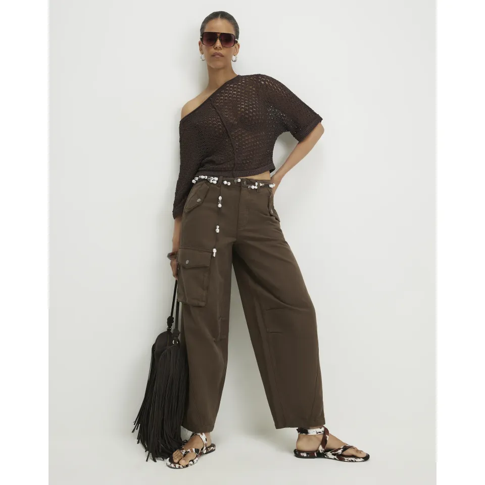 Mid Rise Cargo Barrel Leg Jeans